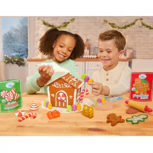 Alternative view of Creative Chefs™ Gingerbread House Kit